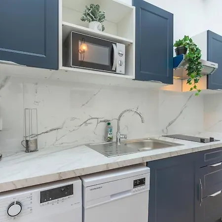 Merry Bail Centre Wifi Lägenhet